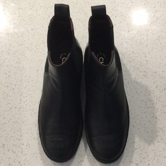 NWT AUTHENTIC CHANEL ANKLE BOOTS 2021                 SIZE    39.5 BLACK - Picture 8 of 8